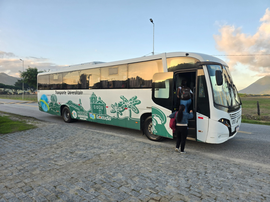 Funcionários de empresas do Polo Industrial de Saquarema se qualificam em universidades