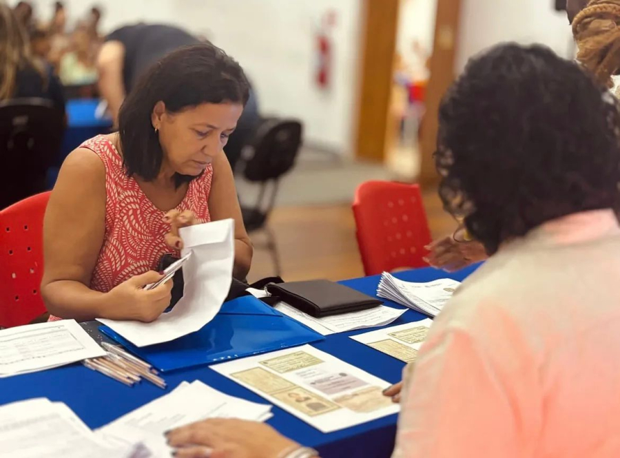 Arraial do Cabo convoca classificados no processo seletivo para contratação temporária em cargos da Secretaria de Educação