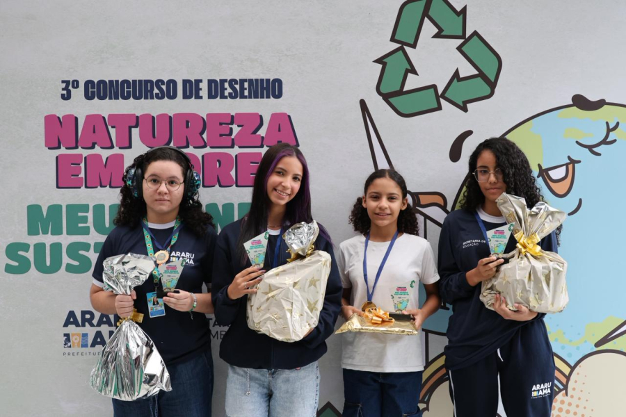 Prefeitura de Araruama premia vencedores do 3º Concurso de Desenho da Rede Municipal de Ensino